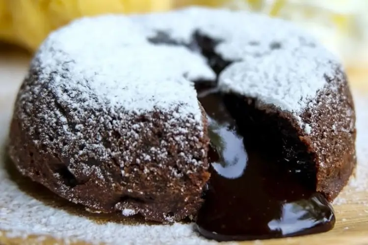 Receita de Bolo de Chocolate de Lava