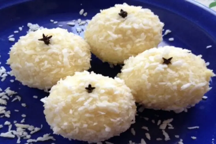 Receita de Brigadeiro branco com coco