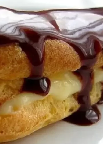 Éclairs de Chocolate