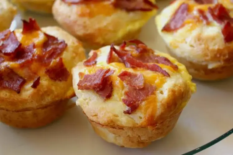 Receita de Muffins de Bacon fácil