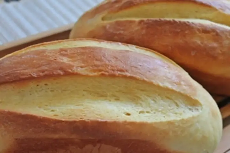 Receita de Pão Caseiro Tradicional