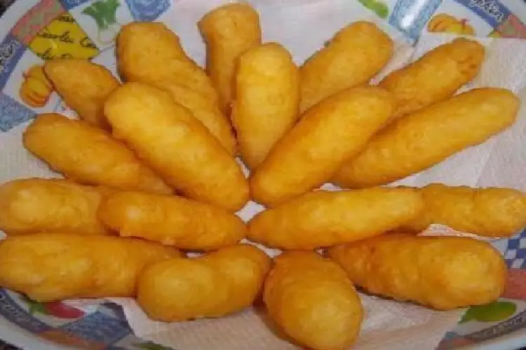 Bolinho de Batata e Queijo